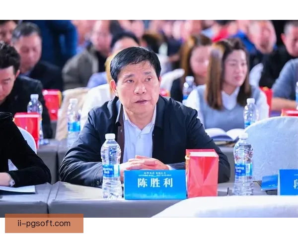 乌杜奥凯告别奥格斯堡开启新篇章未来前景令人期待