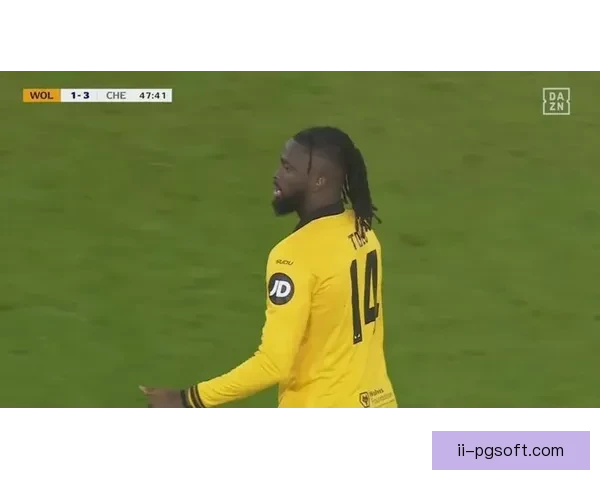 狼队客场逆转伯恩茅斯黄喜灿关键助攻助球队取胜